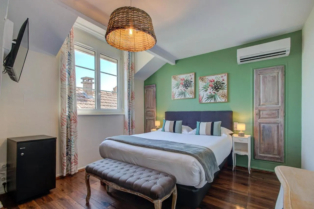 Hotel Le Blason de Provence Monteux